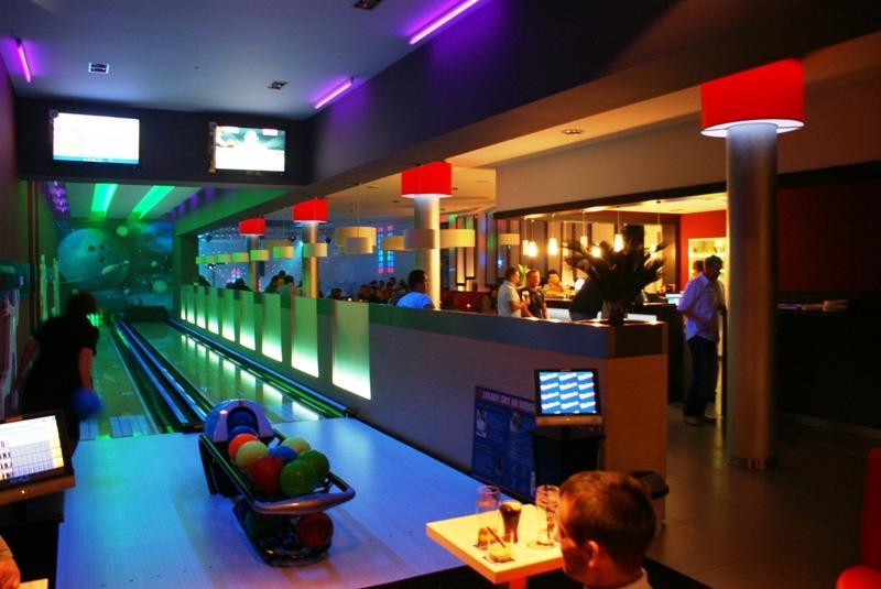 Oswald Arena Hotel Jemielnica Екстериор снимка